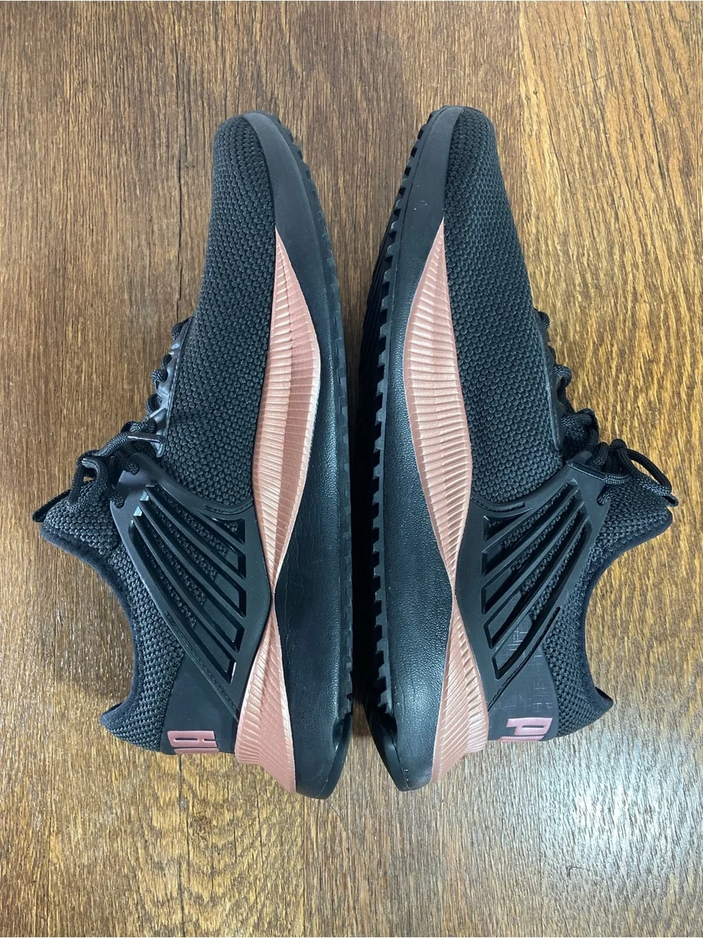 Puma Pacer Future Lux Lace Up Sneaker Women’s Size 11 Black/Rose Gold